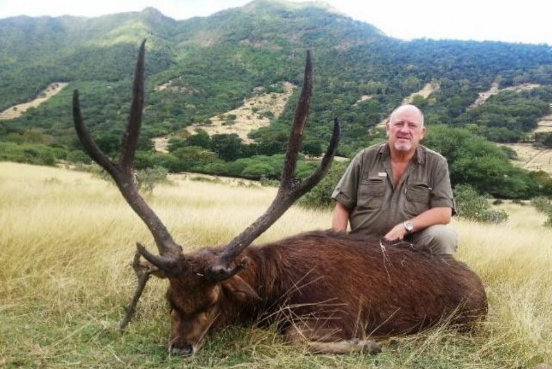 Exkluzívne lovy / Maurícius - lov jeleňa Rusa - foto Exkluzívne lovy / Maurícius - lov jeleňa Rusa - foto