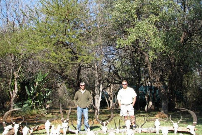 Zažite divočinu / Zimbabwe - poľovačka na slona a byvola - foto Zažite divočinu / Zimbabwe - poľovačka na slona a byvola - foto