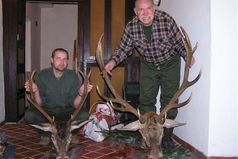 Najbližšie poľovačky / Poľovačka na jeleňa - foto  Najbližšie poľovačky / Poľovačka na jeleňa - foto